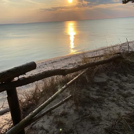 Przyczepa Abordaz Na Campingu Kormoran Campsite *
