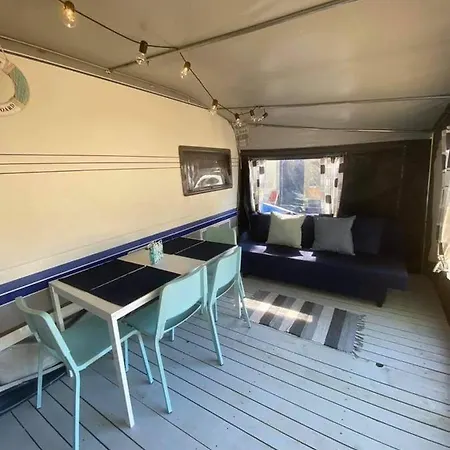 Przyczepa Abordaz Na Campingu Kormoran Campingplads *